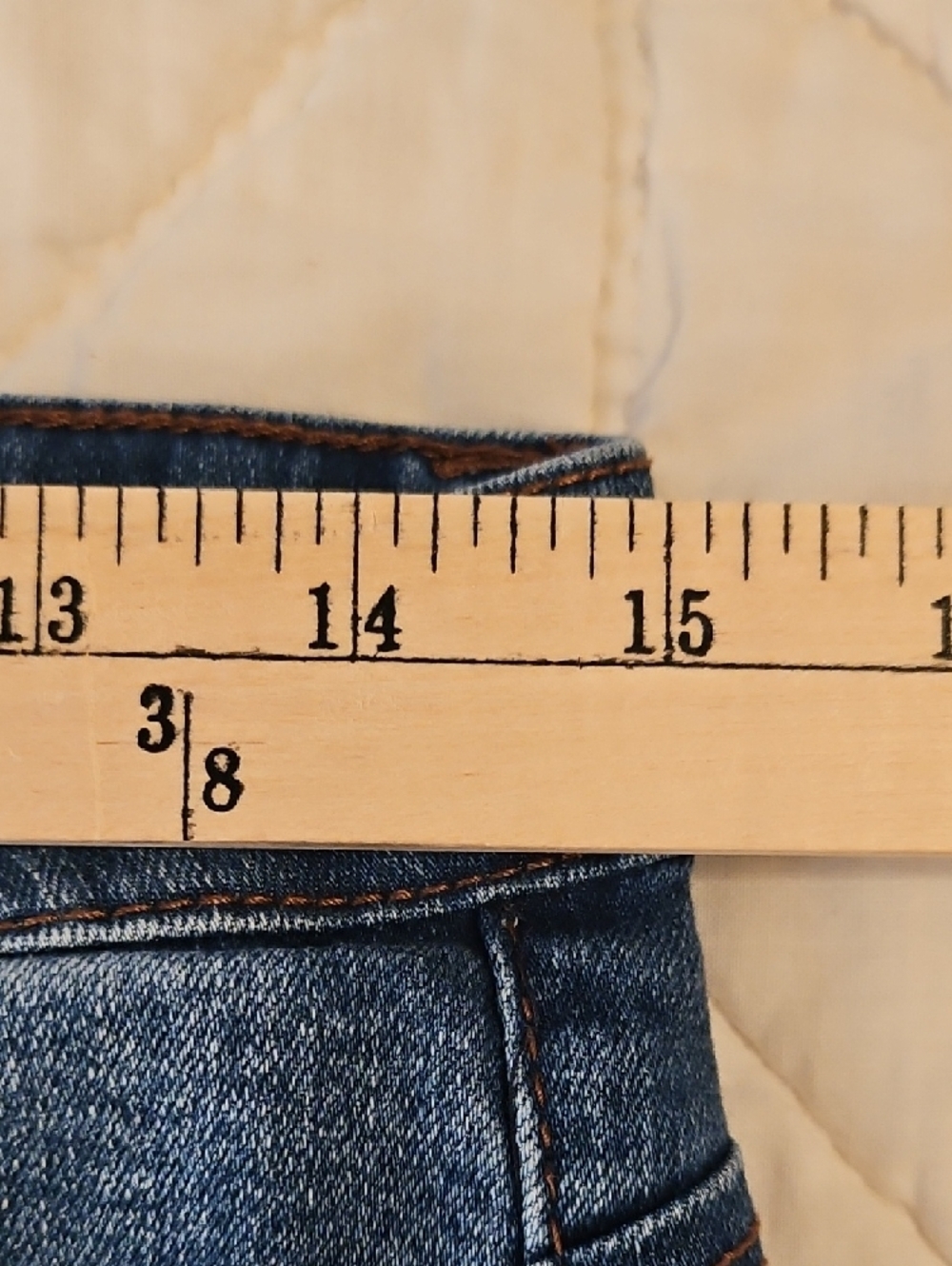 Sandpiper Petite - Embroidered Leaf & Swirl  Design Jeans - Size 8 P - Picture 4 of 10